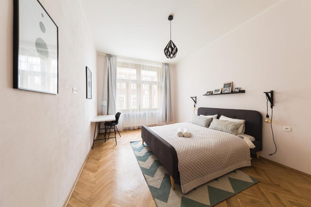 Boheme Apartment Prague Three Ngoại thất bức ảnh